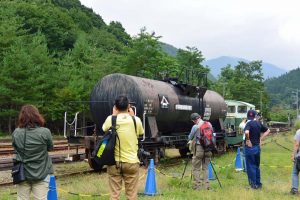 %e8%b6%b3%e5%b0%be%e9%a7%85%e3%81%9d%e3%81%ae3